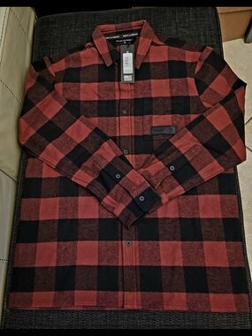 Supply & Demand Men's Gothic Check Flannel Red & Black Buffalo Plaid Shirt